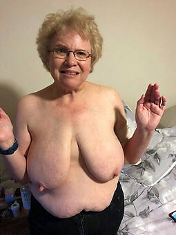 older women with glasses nudes tumblr