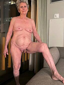 sexy nude granny legs xxx pics
