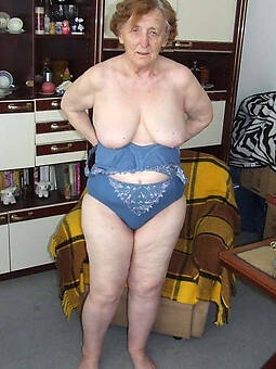 reality naked solo granny