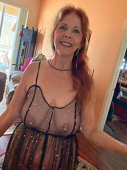 old saggy titties public nude