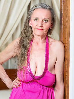 saggy old tits stripping