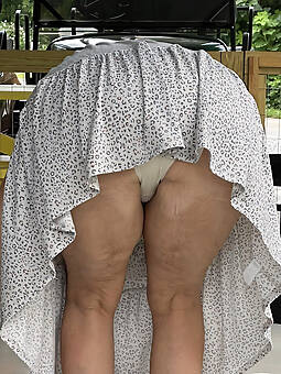 nice grannie upskirt public nude