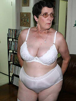 mature beauties British granny nude