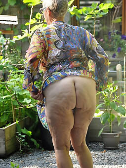 big booty grannys amateur nude